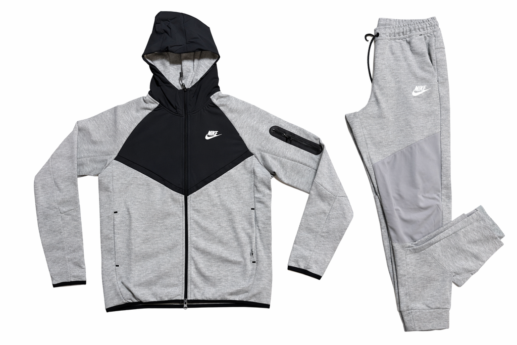 Męski dres sportowy Nike
