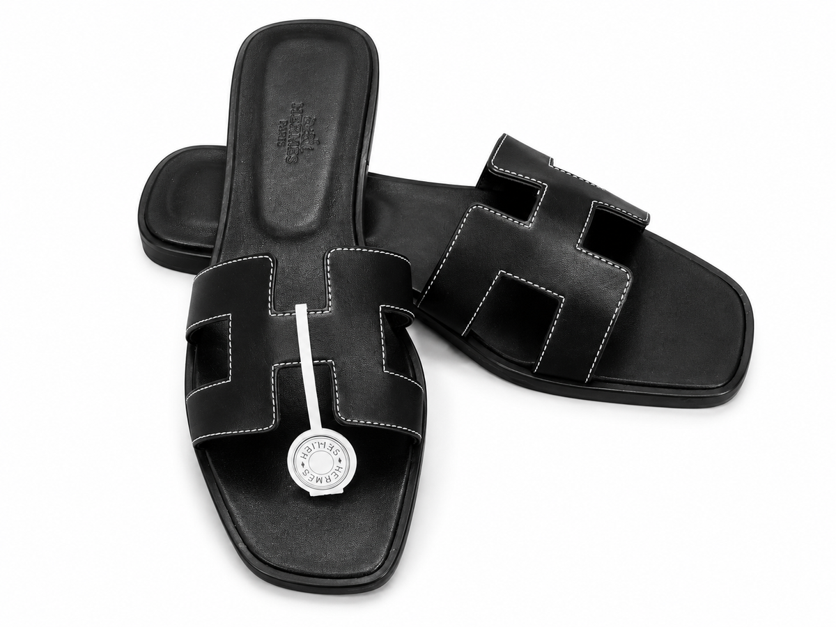 Klapki HERMÈS „Oran” – ekskluzywna jakość z iconic luxury vision