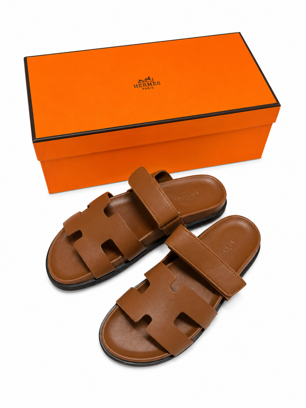Klapki HERMÈS „Brown Prestige” – ekskluzywna jakość