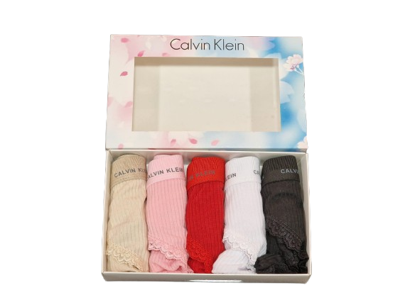 Zestaw 5 sztuk damskiej bielizny Calvin Klein